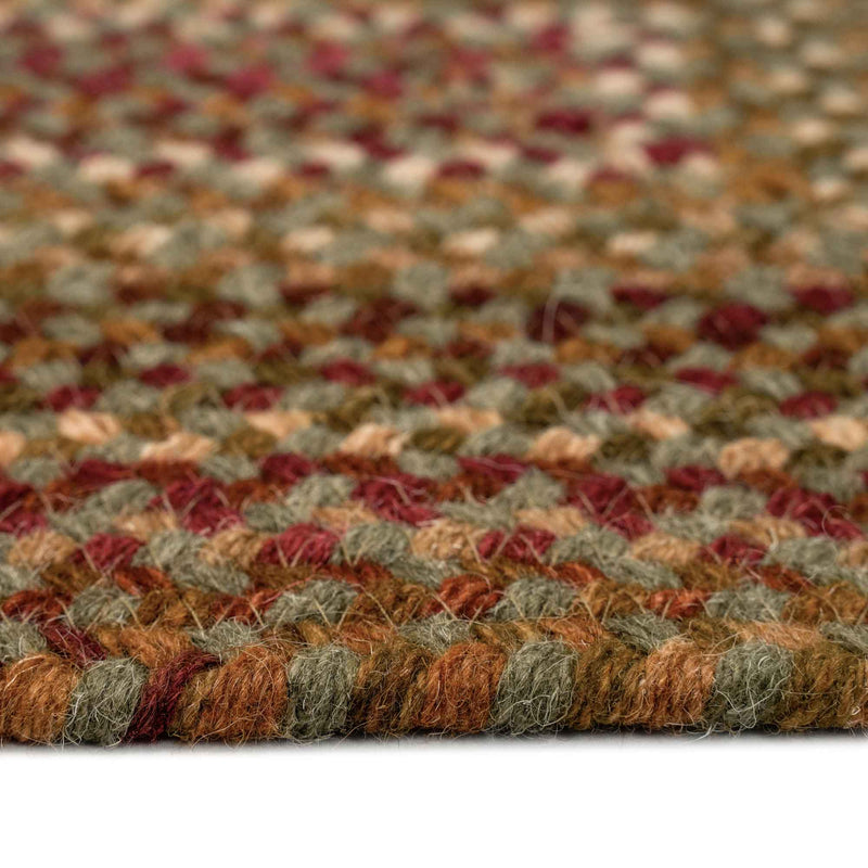 Homecoming Evergreen Braided Rug Concentric Cross Section image