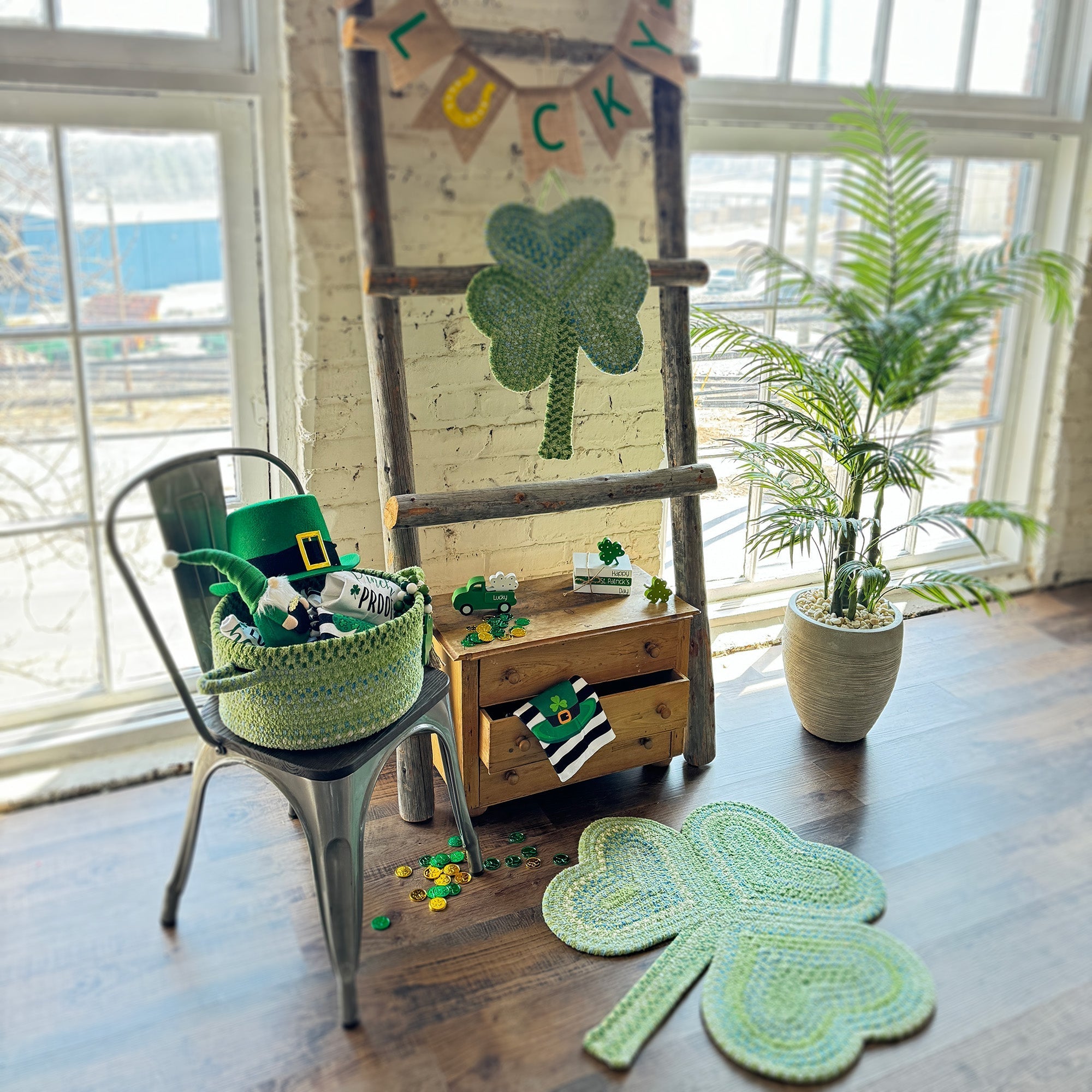 Happy Holidays-St. Patrick's Clover Braided Rug Wedge image