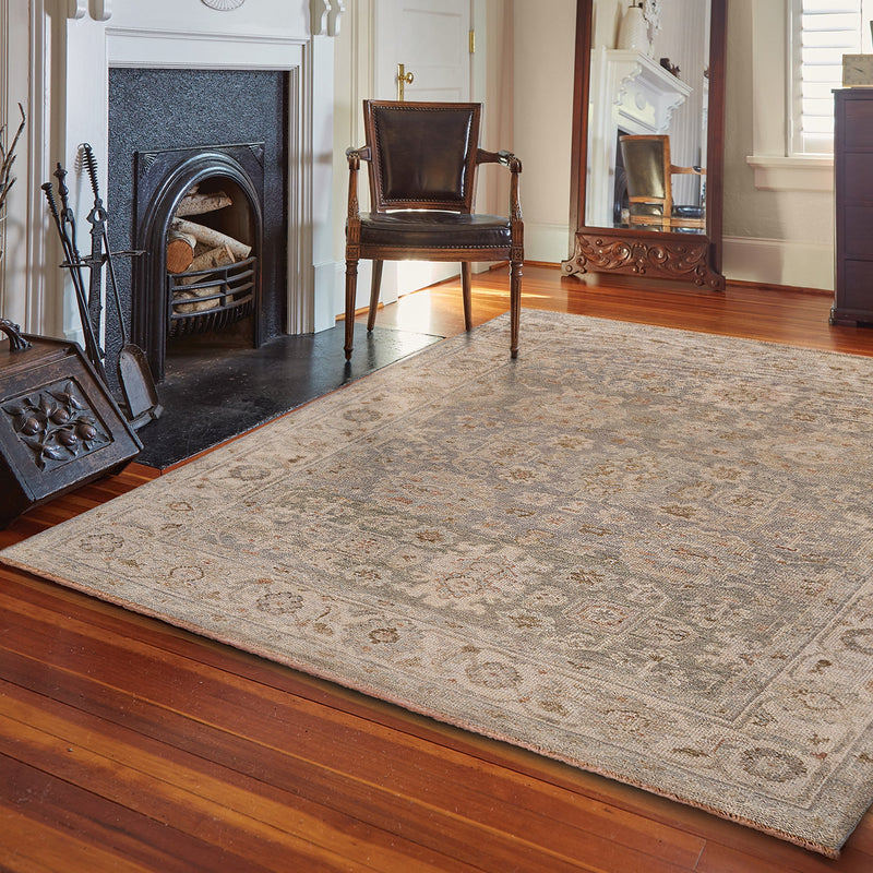 Braymore-Keller Silver Ivory Hand Knotted Rug Rectangle Roomshot image