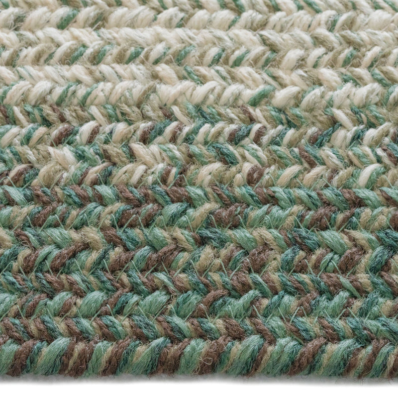 Sturbridge Balsam Green Braided Rug Concentric Cross Section image