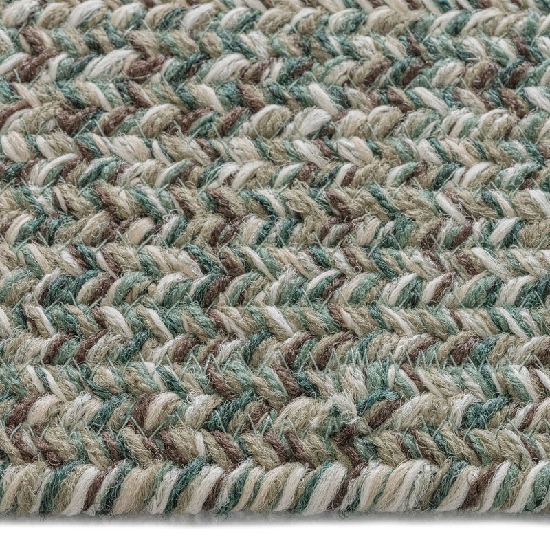 Stockton Medium Green Braided Rug Concentric Cross Section image