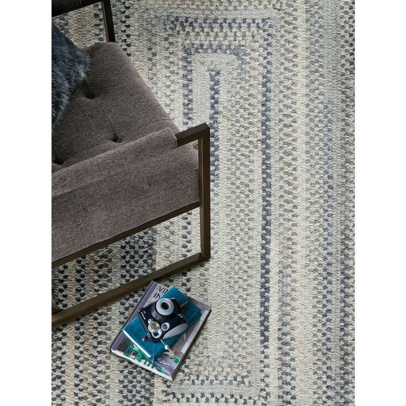 Synergy Silverstone Braided Rug Concentric Roomshot image