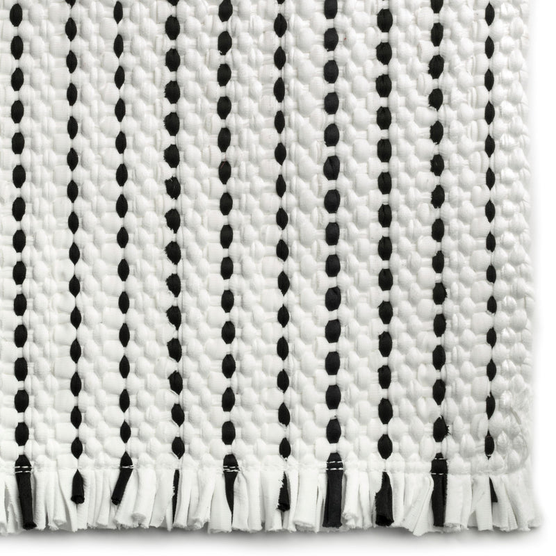 Novato White Black Machine Woven Rug Rectangle Corner image